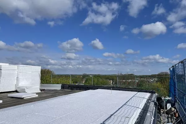 Dachdeckung Halle Schwimmerbecken, Stadt Bad Segeberg (04/ 2024)